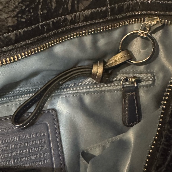 Coach Glossy Navy Tote Bag - Picture 11 of 13